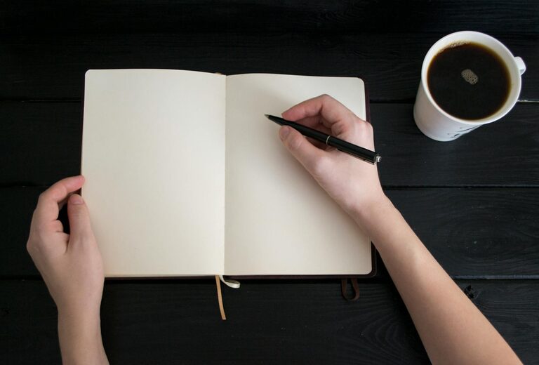 How to Journal for Clarity and Focus Every Day